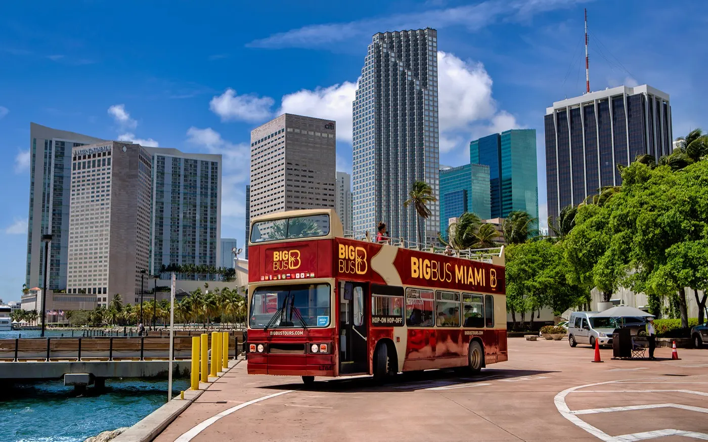 Open-top sightseeing bus in Miami Beach